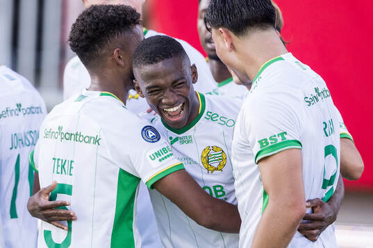 Hammarbys Bouzomana Toure jublar