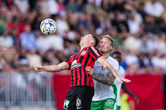 Brommapojkarnas Adam Skanning Jakobsen och Hammarbys Victor