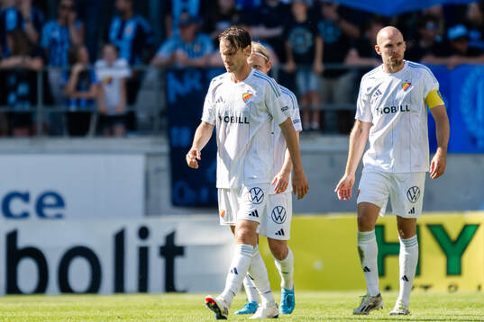 Djurgårdens Albin Ekdal och Marcus Danielson deppar