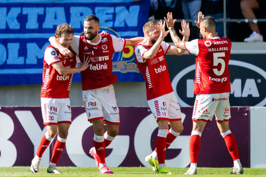 Kalmars Jacob Trenskow , Dino Islamovic, Jonathan Ring och