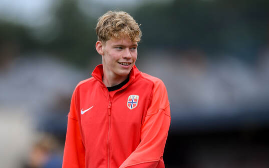 Vetle Auklend of Norway warms-up