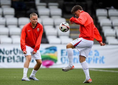 Mats Pedersen, left, and Julian Gonstad of Norway warm-up