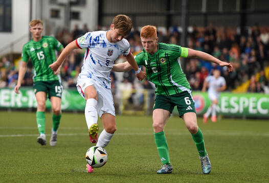 Benjamin Faraas of Norway in action against Gallagher