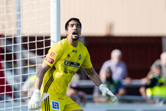 Skövde AIKs målvakt Adrian Zendejas