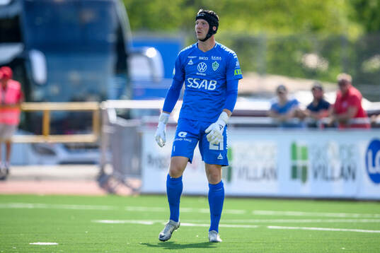 Brages målvakt Viktor Frodig