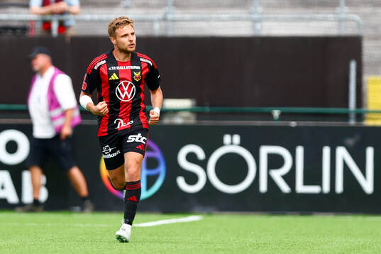 Östersunds Mykola Musolitin jublar