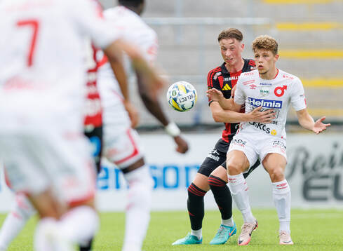 Östersunds Philip Bonde och Degerfors Gustav Lindgren