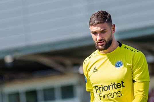 Utsiktens målvakt Elias Hadaya deppar
