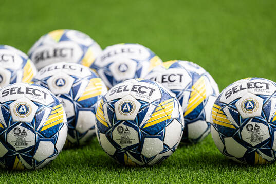 Select fotbollar