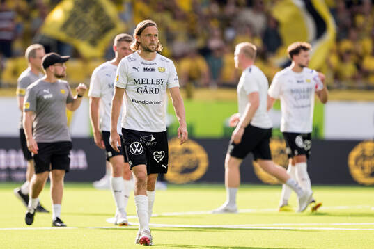 Mjällbys Tom Pettersson deppar