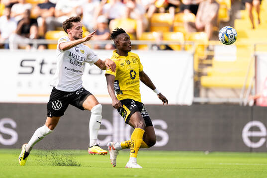 Mjällbys Colin Rösler och Elfsborgs Jalal Abdullai