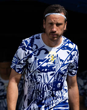 IFK Göteborgs Gustav Svensson innan fotbollsmatchen i