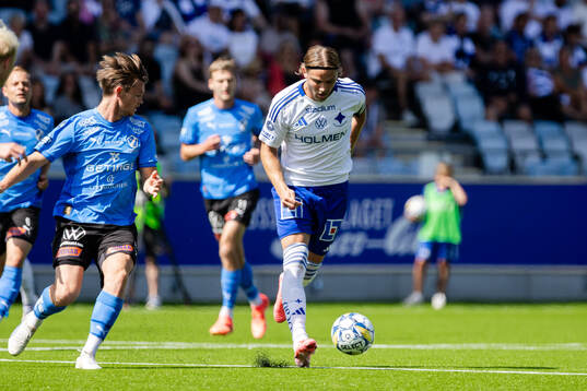 Halmstads Jonathan Svedberg och IFK Norrköpings