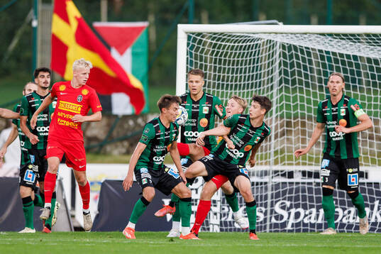 Kamp om bollen