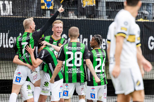 GAIS spelare jublar
