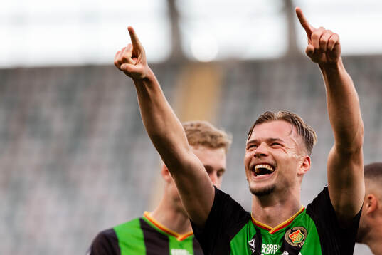 GAIS Alexander Ahl Holmström jublar
