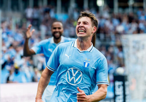 Lasse Berg Johnsen of Malmö FF celebrates