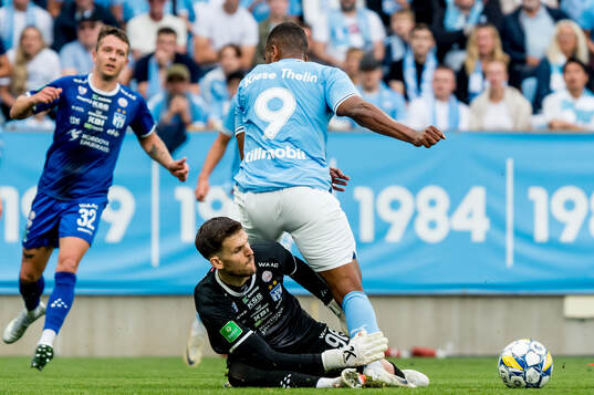 Goalkeeper Mark Fabricius Jensen of Klaksvik and Isaac