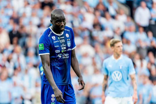 Cedric Yambere of Klaksvik looks dejected