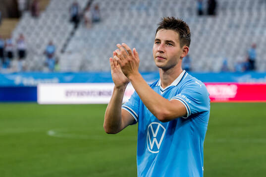 Lasse Berg Johnsen of Malmö FF celebrates