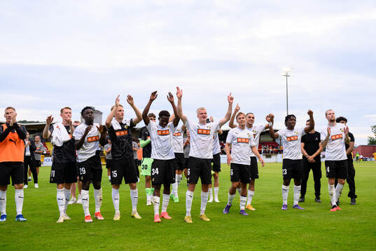 Players of Häcken celebrate