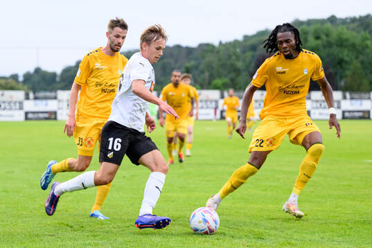 Chris Stumpf and Guilain Zrankeon of Diddeleng against