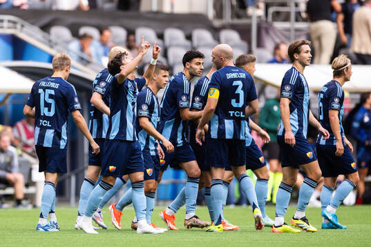 Gustav Wikheim of Djurgården celebrate with teammates