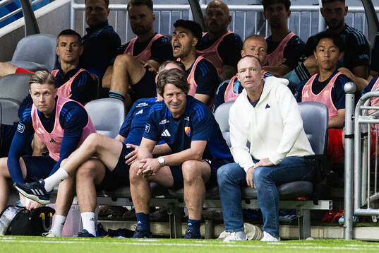 Coach Thomas Lagerlöf and coach Kim Bergström of