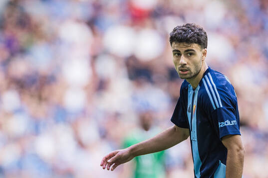 Deniz Hümmet of Djurgården