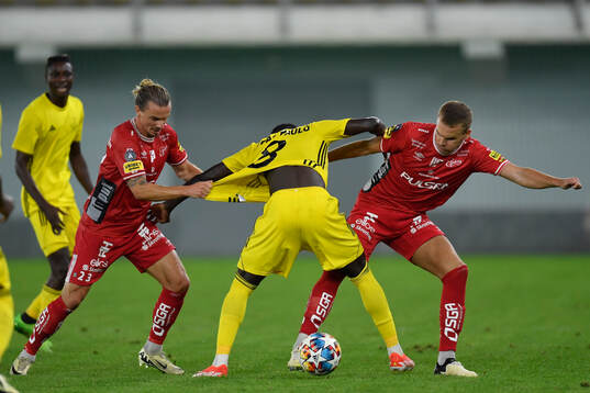 Niklas Hult and Gustav Henriksson of Elfsborg
