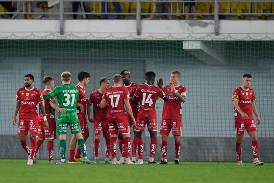 Players of Elfsborg celebrate