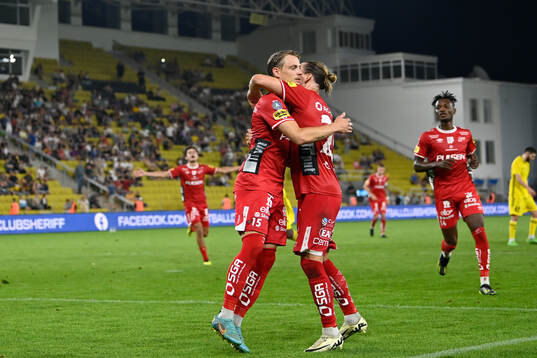 Simon Hedlund of Elfsborg celebrates