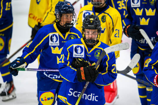 Lukas Rosander of Sweden