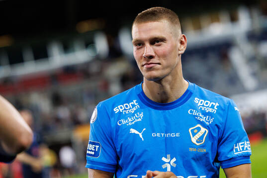 Halmstads Birnir Ingason jublar