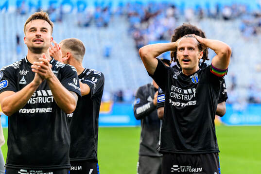Sirius Henrik Castegren och Daniel Stensson jublar