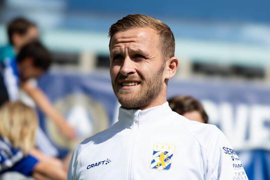 IFK Göteborgs Jonas Bager innan fotbollsmatchen i