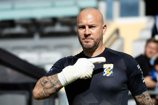 IFK Göteborgs målvaktstränare Lee Baxter innan