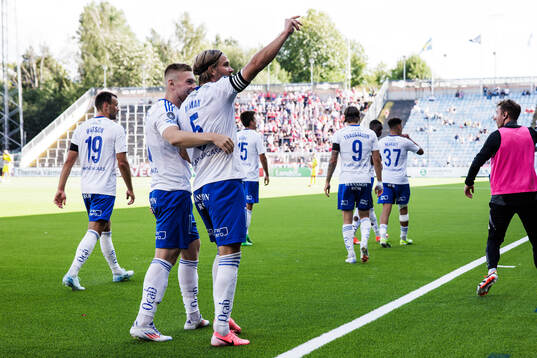 IFK Norrköpings Christoffer Nyman och Dino Salihovic jublar
