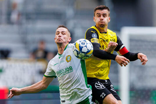 Hammarbys Oscar Johansson Schellhas och Mjällbys Jesper