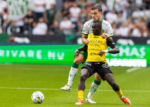 Hammarbys Pavle Vagic och Mjällbys Abdoulie Manneh