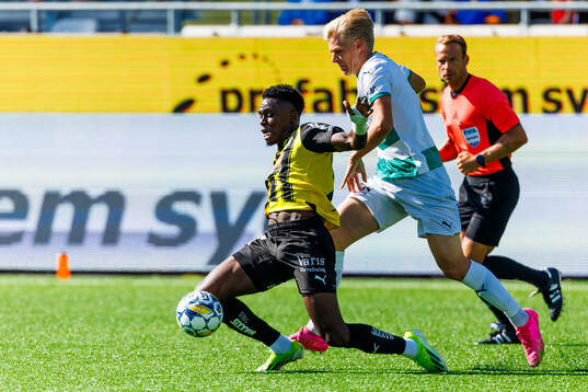 Häckens Zeidane Inoussa och Västerås Marcus Linday