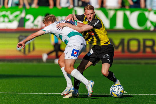Västerås Jens Magnusson och Häckens Julius Lindberg