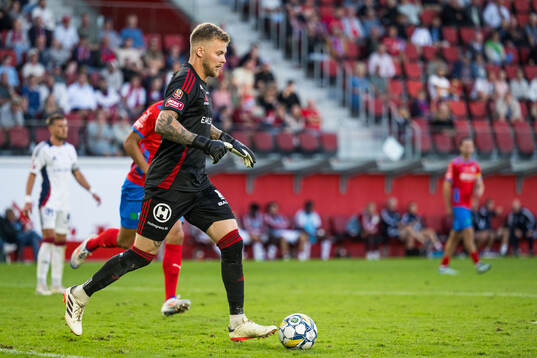 Östers målvakt Robin Wallinder
