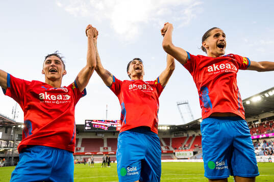 Bläddra bland fler bilder av Fotboll, Superettan, Helsingborg - Öster