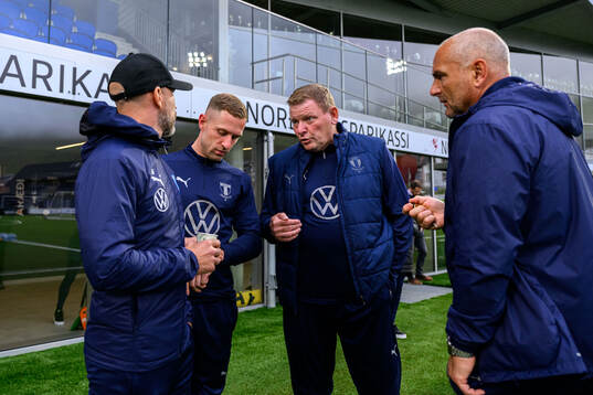 Head coach Henrik Rydström, fitness trainer Tom Noon,