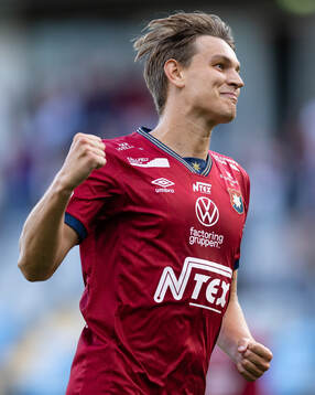 Örgrytes Noah Christoffersson jublar
