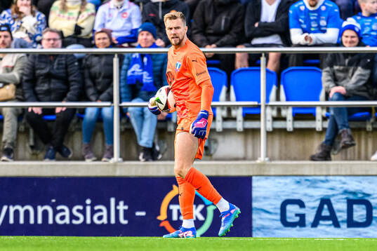 Goalkeeper Ricardo Friedrich of Malmö FF
