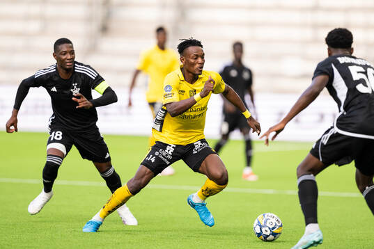 Moussa Kyabou of Sheriff Tiraspol and Jalal Abdullai of