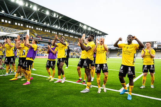 Players of Elfsborg celebrate