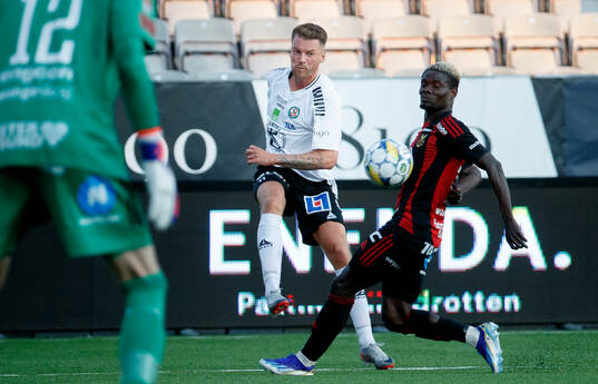 Örebros Samuel Kroon
